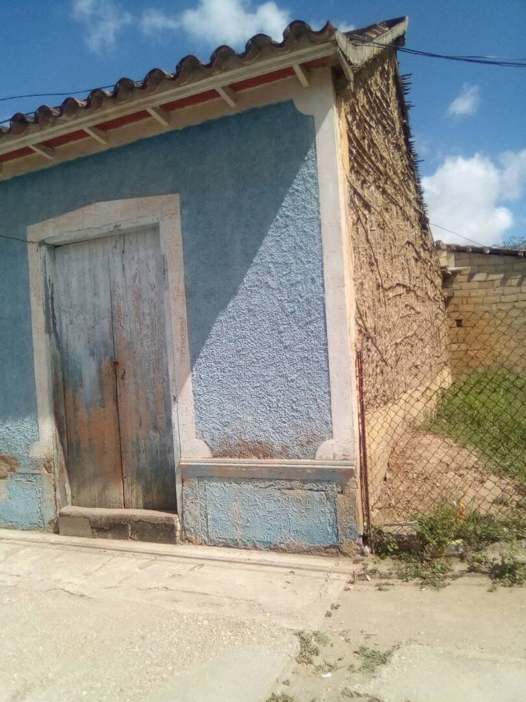 casita de barro.JPG