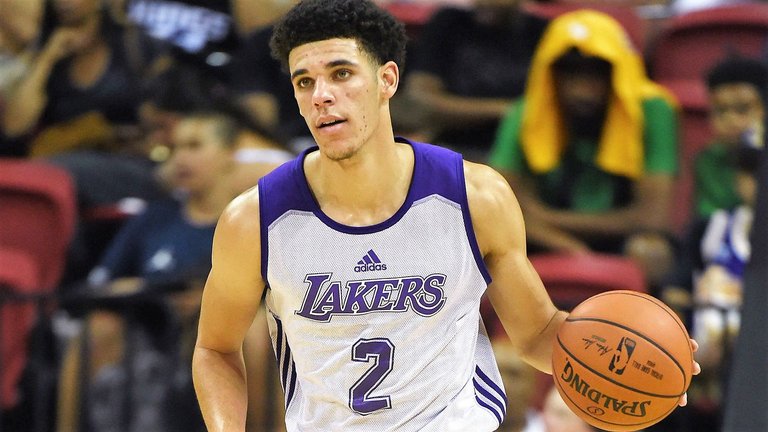 ball-lonzo-070817-getty-ftr_19pglurqp06bp1aaplrliw7c8z.jpg