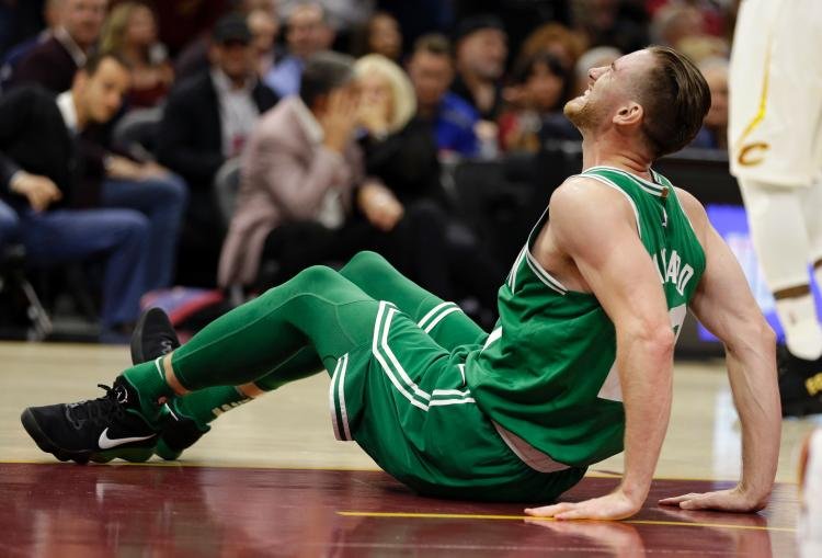 hayward injury.jpg