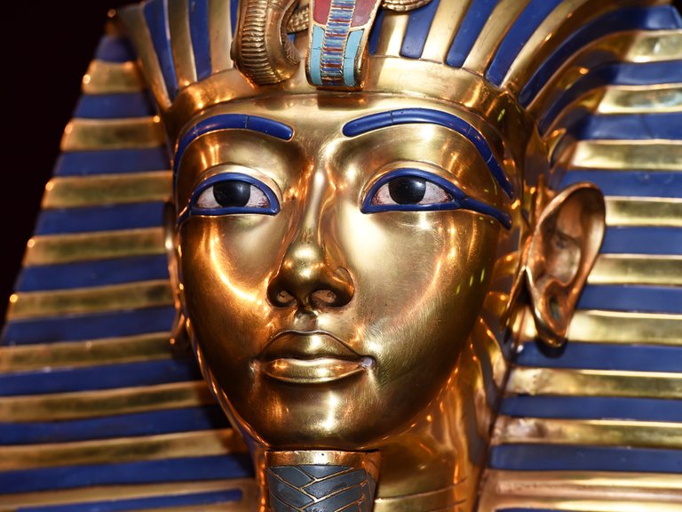 web-king-tut-getty.jpg