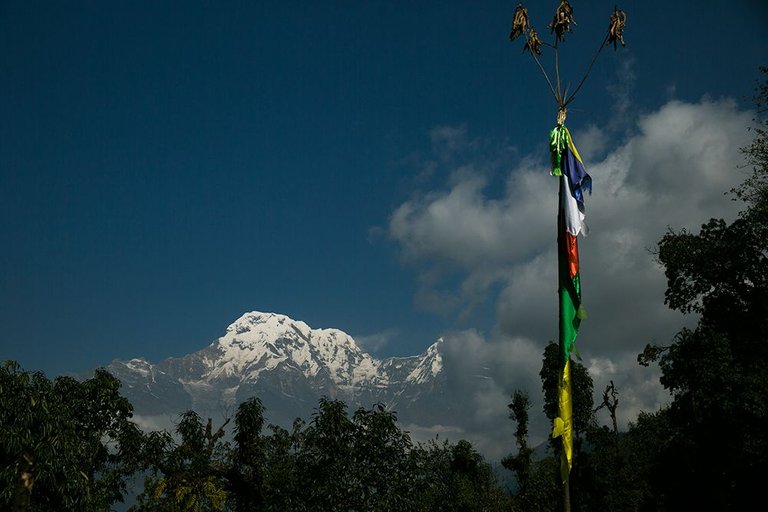 AnnapurnaSanctuary_01.jpg