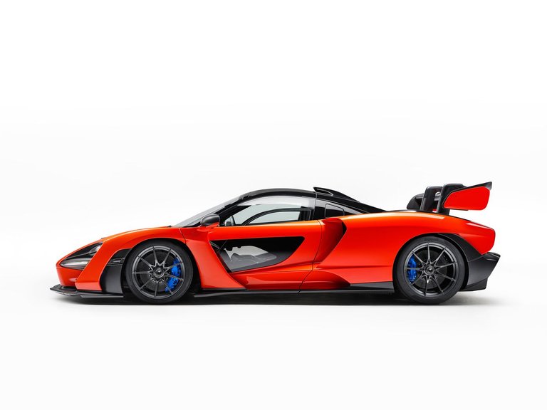 McLaren_Senna___7.jpg