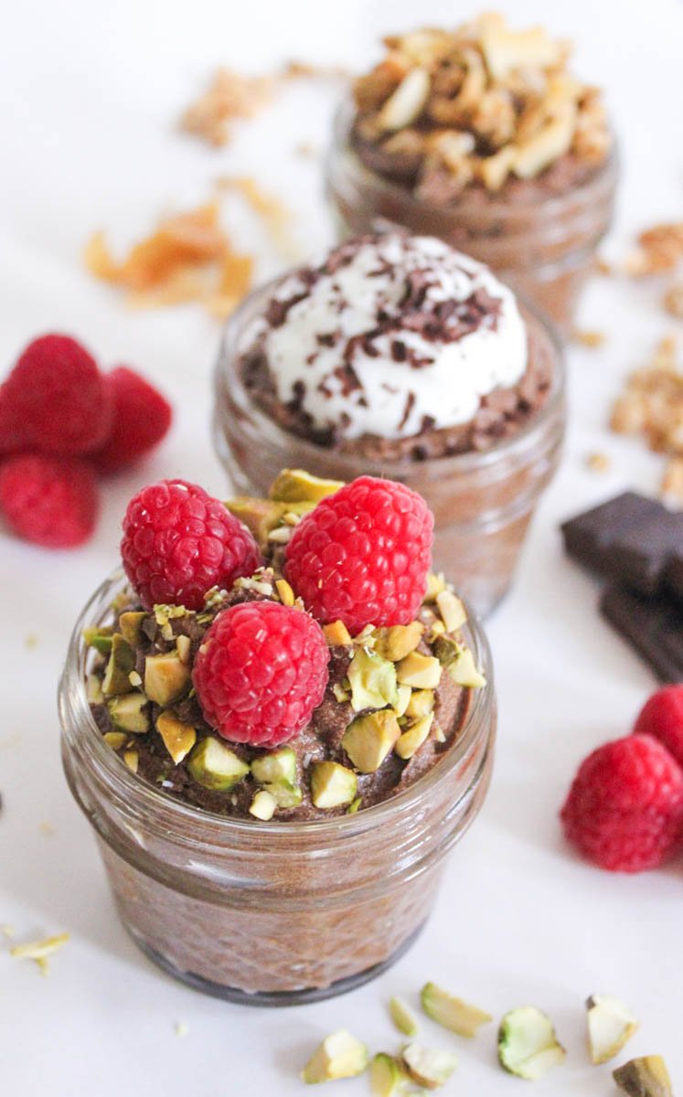 Vegan-Chocolate-Avocado-Pudding-with-Chia-Seeds-2.jpg