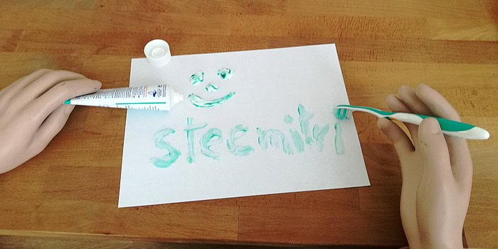 steemit-logo-05.jpg
