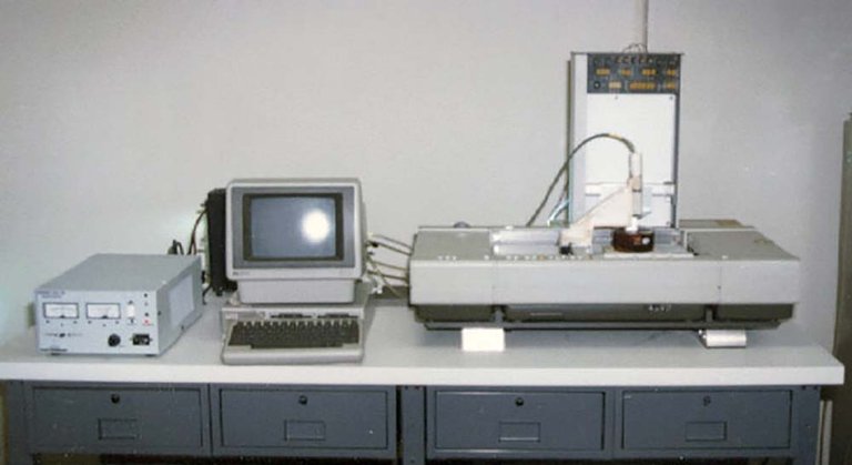 First-3D-Printer-Invented-in-1983.jpg