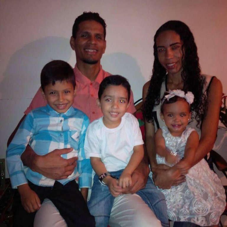 FAMILIA 2.jpg