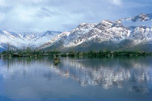 kashmir-dal-lake.jpg