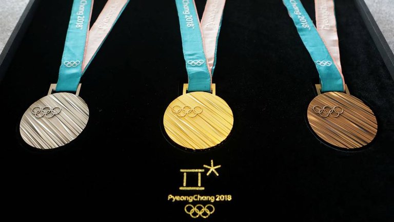 pyeongchang-winter-olympics-medals_1eoymm5w2q98t1sr5fjk9dlfrz.jpg
