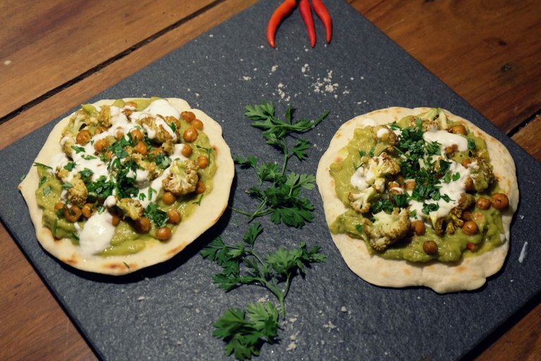 Spicy-Cauliflower-Chickpea-Pittas-Avocado-Sauce_2.jpg