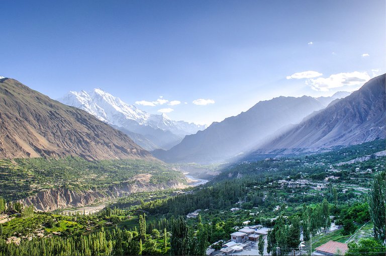 Hunza_Valley_HDR.jpg