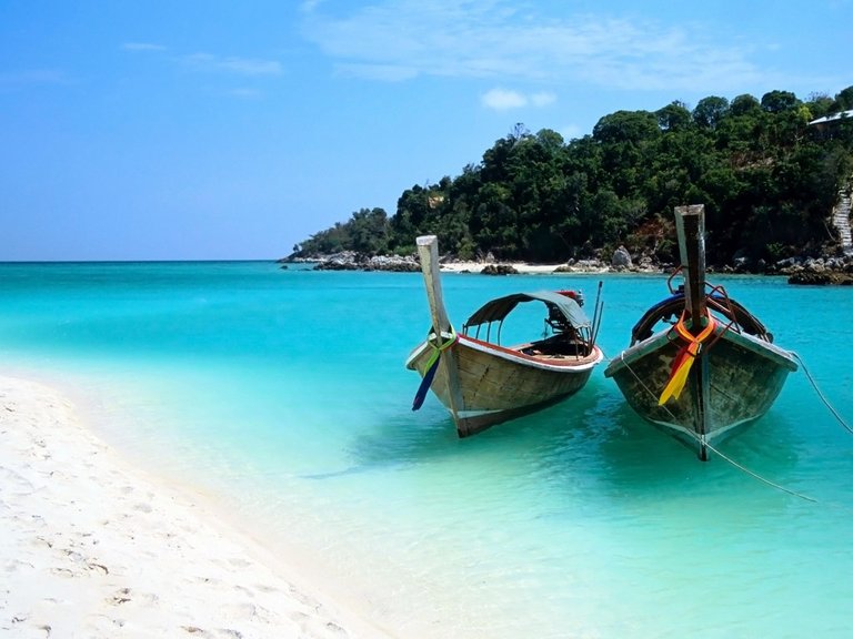 Beautiful-nature-thailand-beach-wallpaper-widescreen-1024x768.jpg