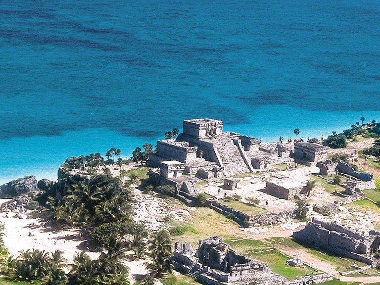 TULUM-ZONA-ARQUEOLOGICA.jpg