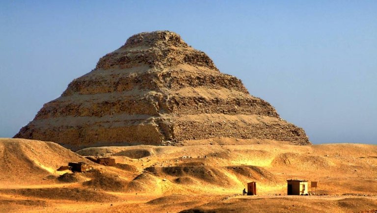 Step-Pyramid-of-Djoser.jpg