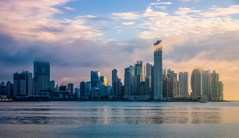 panama-city-skyline.png