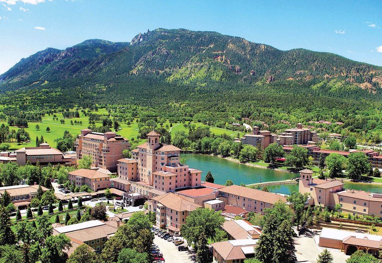 Aerial-View-of-Broadmoor.jpg
