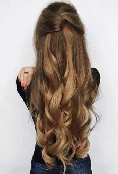 539a9575d6067bd01d16868f13799c3b--different-hairstyles-long-hairstyles.jpg