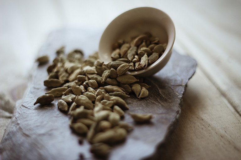 cardamom-2244253_1280.jpg