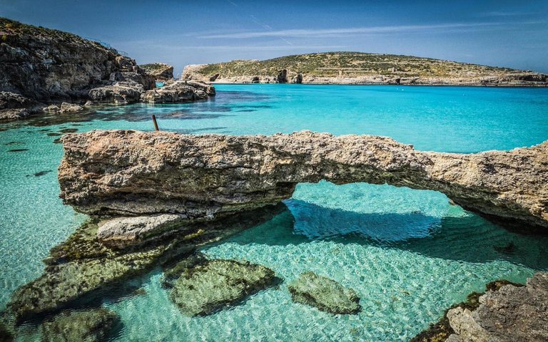 malta-blue-lagoon-comino-xxlarge.jpg