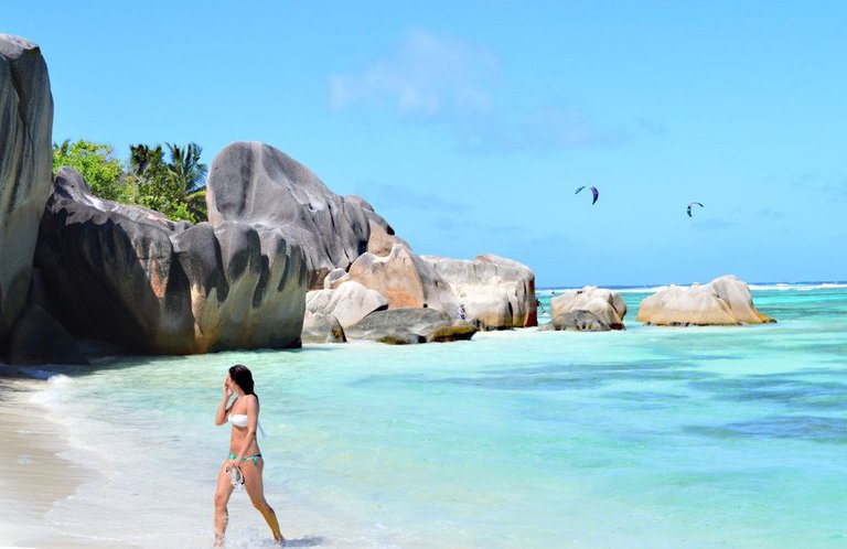 anse-source-argent2a.jpg