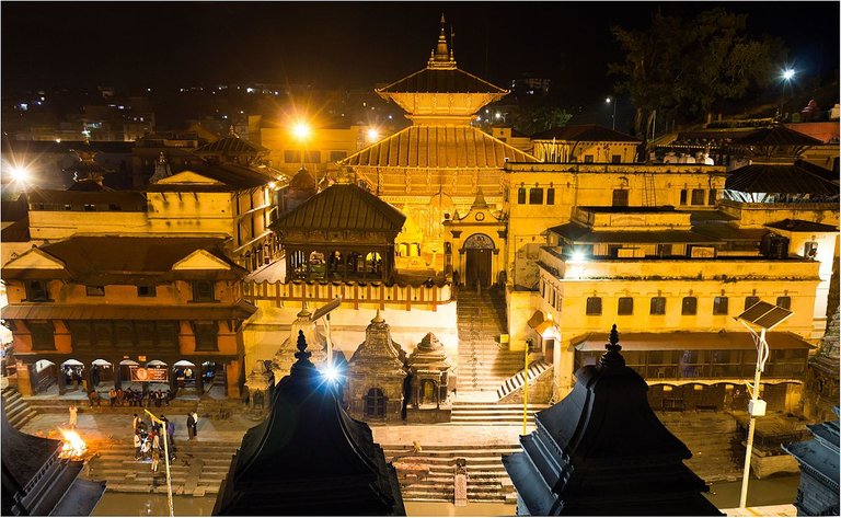 108_Night_View_Of_Pasupatinath_Temple.jpg