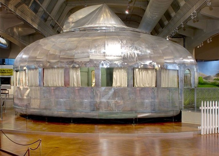 buckminster-fuller-casa-dymaxion-700x500.jpeg