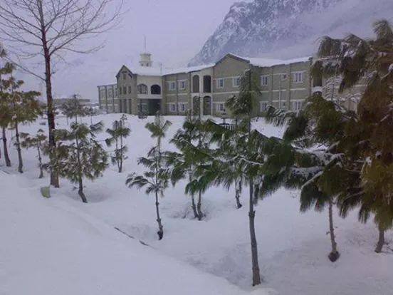 Cadet-College-Skardu-Snow-fall.jpg