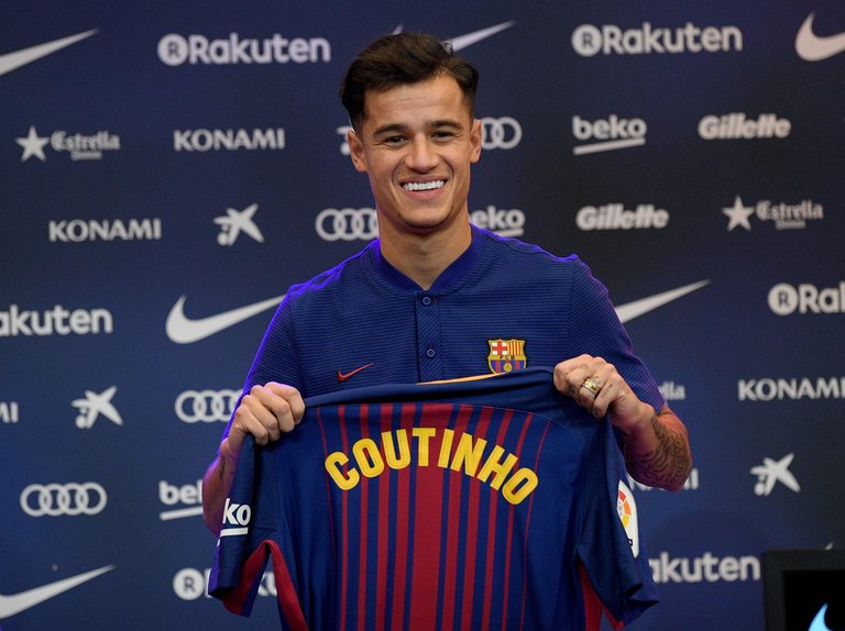 coutinho-barcelona-presentation_1nrize31bu4bs1iw26o9clirli.jpg