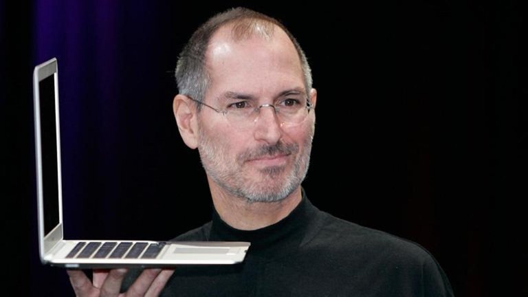 steve-jobs---mini-biography.jpg