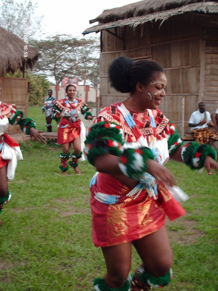 CrossRiver-Dancing-Troupe-014-2-768x1024.jpg