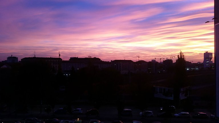 milano_tramonto.jpg