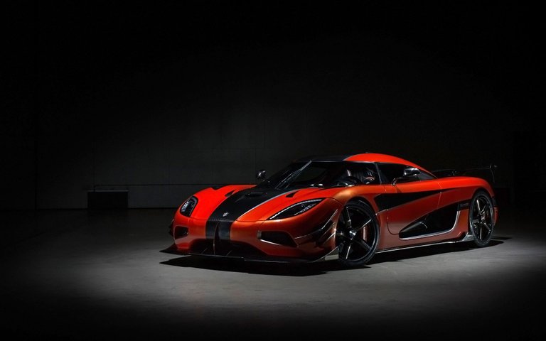 2016_koenigsegg_agera_final_one_of_one_4-wide.jpg