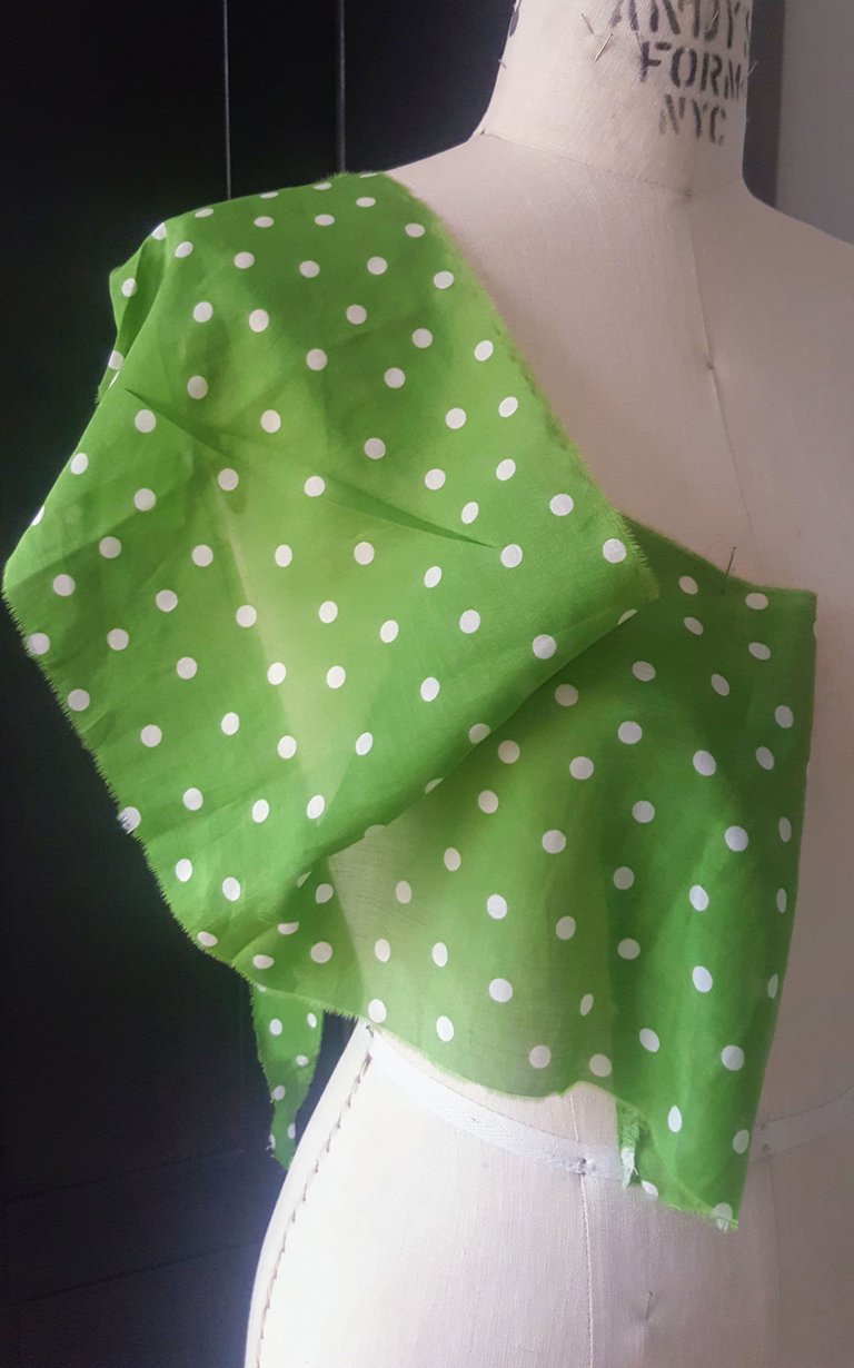 green_polka_fabric.jpg