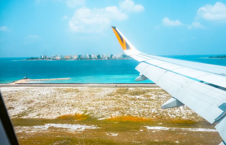 maldives from the plane view7.jpg