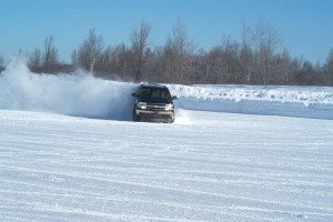 chevrolet_suburban_actf34_fe_902141_300.jpg