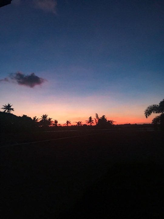 pinkandblueskies-kheralei.jpg