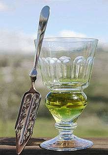 absinthee27a0546ea736699ab2977cb195391c9.jpg