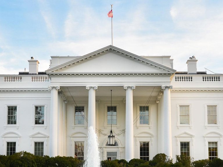 White-House-Washington-DC.jpg