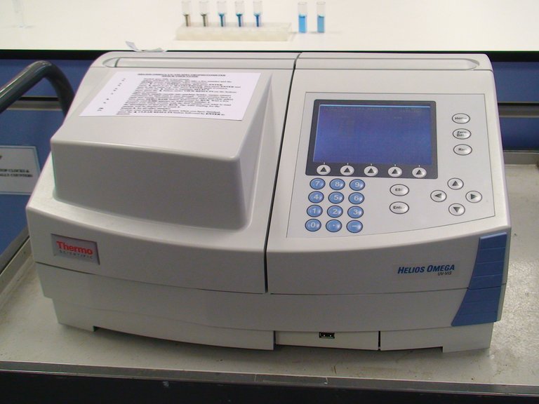 Spectrophotometer_Model_1.JPG