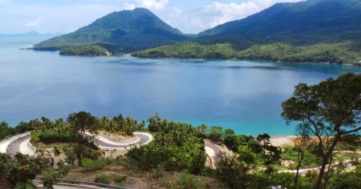 jalan-di-gunung-geurutee-kabupaten-aceh-jaya.jpg