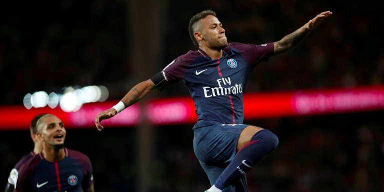 neymar-produced-2-goals-2-assists-and-slammed-the-barcelona-board-after-extraordinary-psg-home-debut.jpg