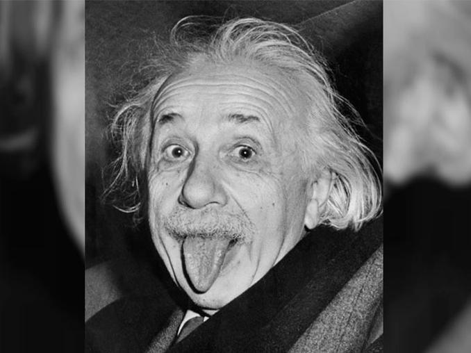 noticia-por-que-albert-einstein-ensena-la-lengua-la-historia-detras-de-su-foto-mas-famosa-960.jpg