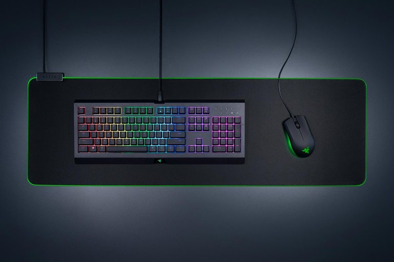 razer-goliathus-soft-mouse-mat-gallery-06.jpg