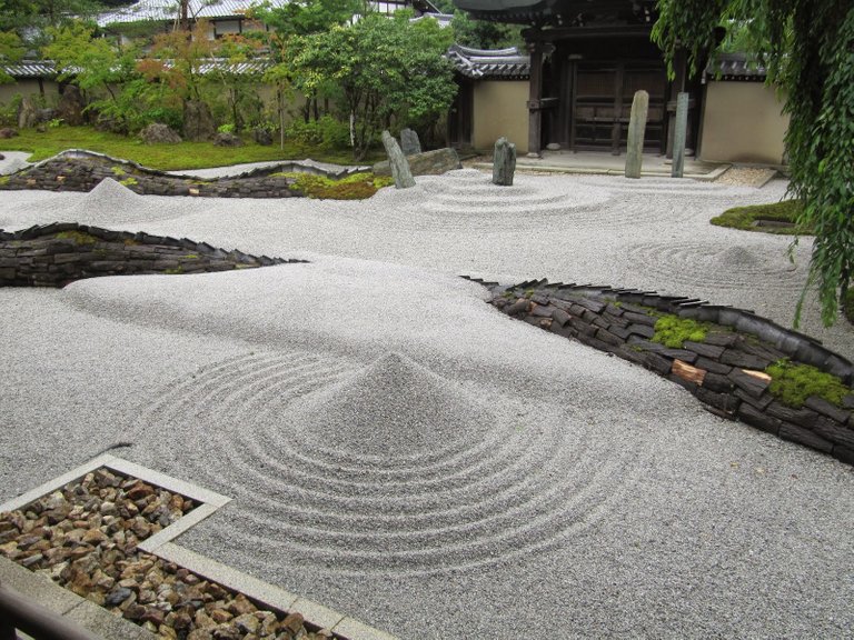 zen-garden-2.jpg