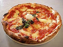 220px-Eq_it-na_pizza-margherita_sep2005_sml.jpg