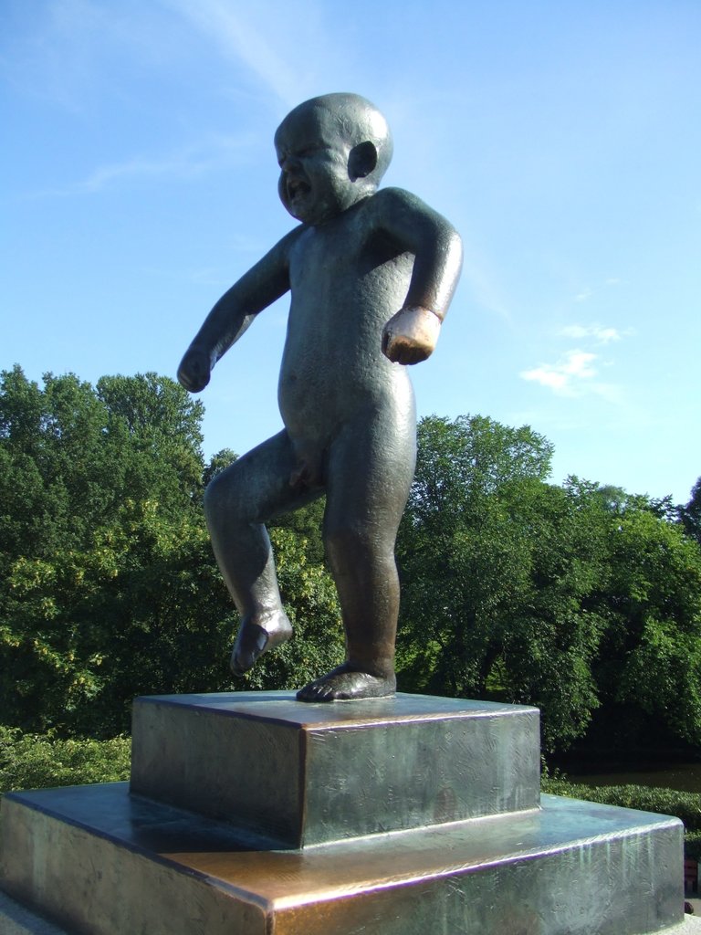 vigeland-944863.jpg