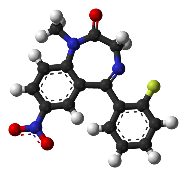 Flunitrazepam-3D-balls.png