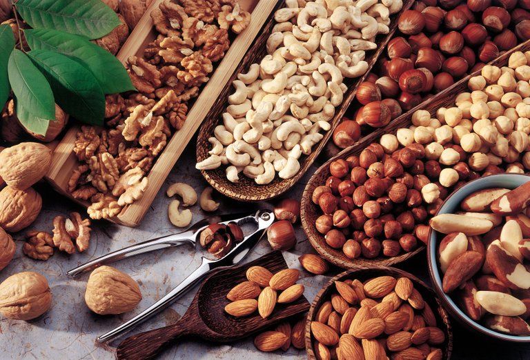 assortment-of-nuts-89469614-581b55bc3df78cc2e843c0bc.jpg