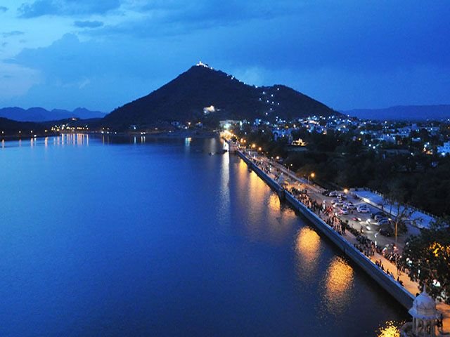 udaipur-attractions-2.jpg