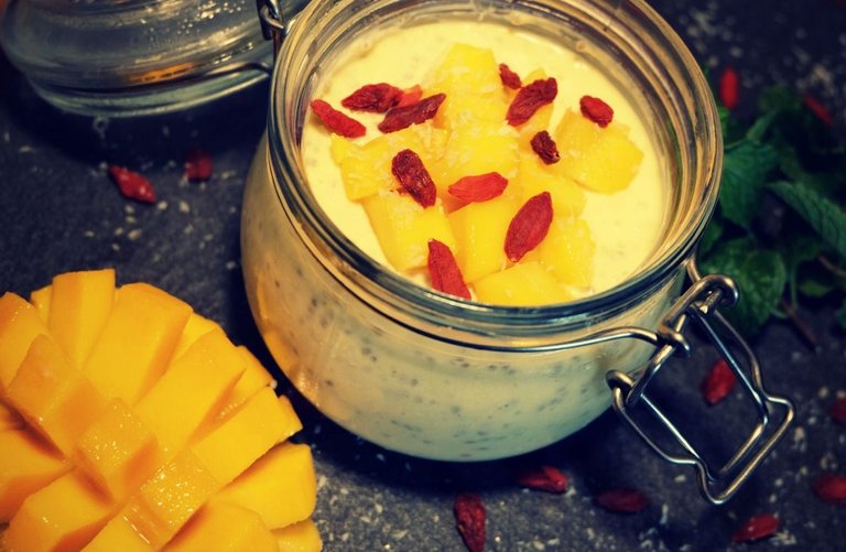 Coconut-Mango-Chia-Seed-Pudding.jpg