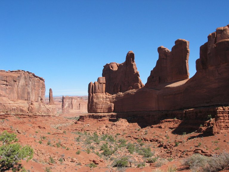 080Arches national park.jpg